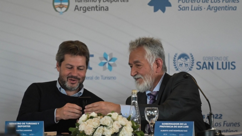 El gobernador participó de la apertura del Consejo Federal de Turismo