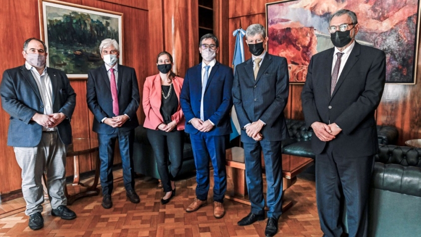 Economía se reunió con el embajador de Suiza en la Argentina, Heinrich Schellenberg