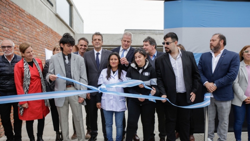 Massa, Katopodis y Perczyk inauguraron la Nueva Escuela Técnica Secundaria, en San Miguel
