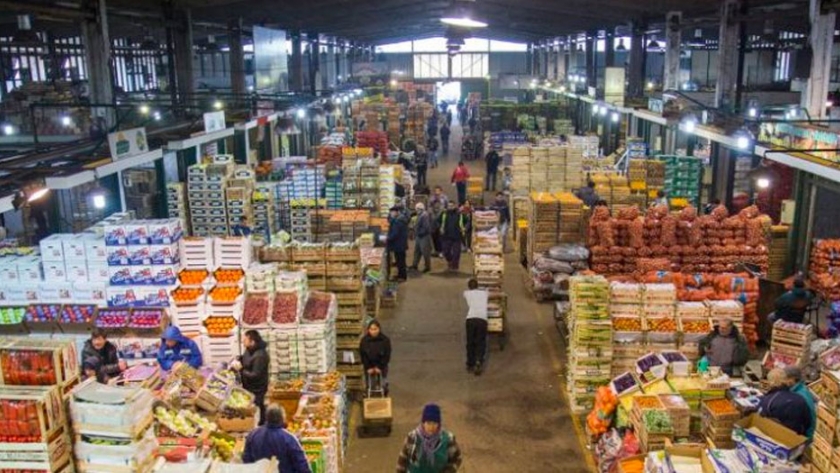 Especial: Mercado Central de Buenos Aires ratifica rol como abastecedor de alimentos frescos durante pandemia