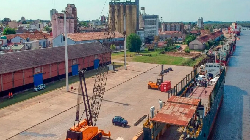 Comienzan a exportar colza en contenedores desde el puerto de Concepción del Uruguay
