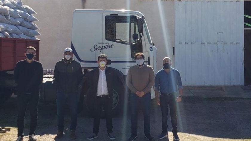 Segunda exportación de nueces desde Londres en el departamento Belén