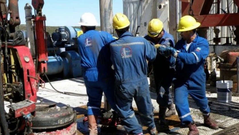 El Gobierno envió a la Legislatura el plan para reactivar el sector hidrocarburífero