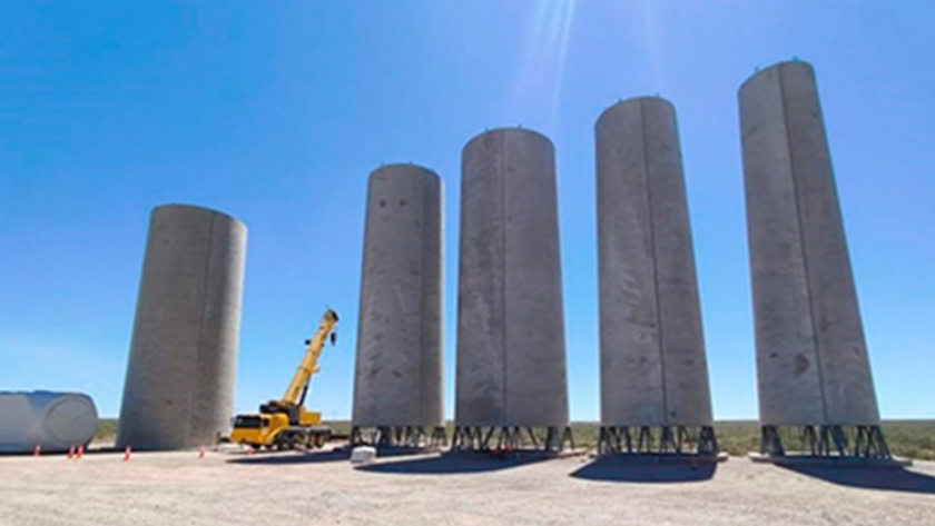 Trasladan aspas para el primer parque eólico de Neuquén
