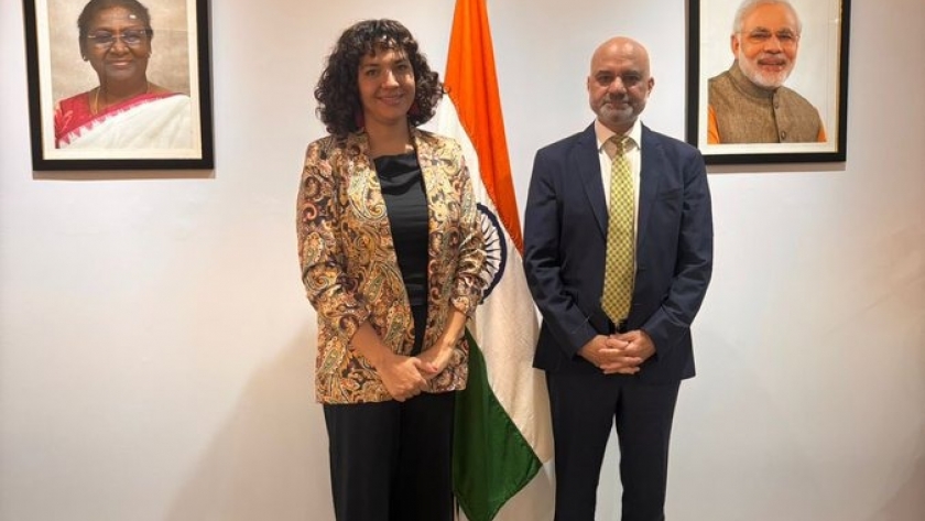 El embajador de India en Argentina, Dinesh Bhatia, se reunió con Gala Díaz Langou de CIPPEC