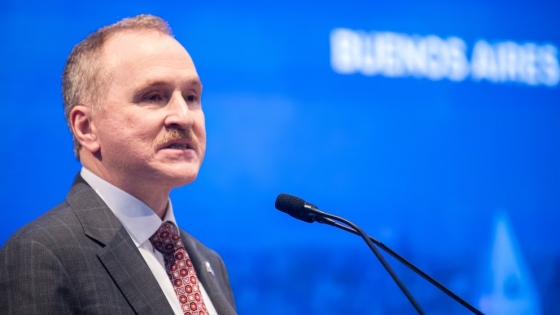 Empresarios y embajador de EE.UU. analizan la coyuntura económica y refuerzan vínculos bilaterales