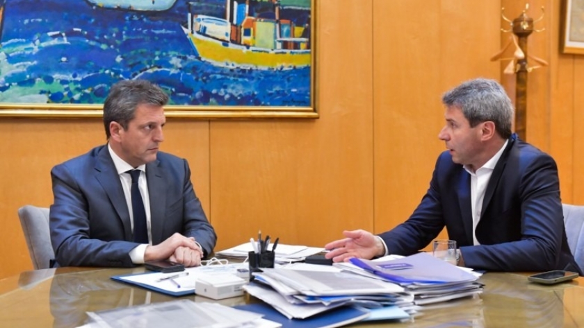 Uñac se reunió con Massa en Buenos Aires