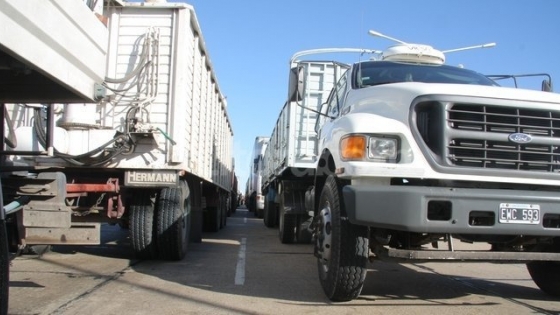 Mover un camión fue 3,77 % más caro en abril y acumula un aumento de 10,5% en el año
