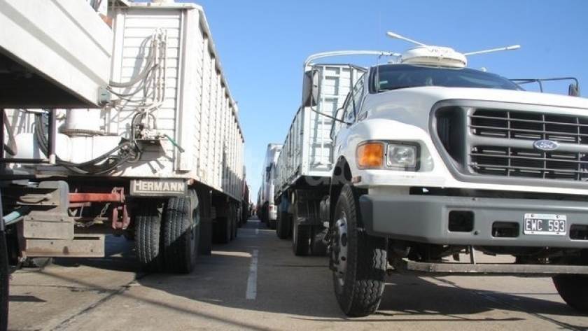 Mover un camión fue 3,77 % más caro en abril y acumula un aumento de 10,5% en el año