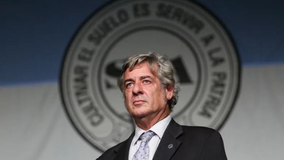 El Gobierno acelera la baja para el agro y fija un cronograma hasta 2028 para soja, maíz y trigo