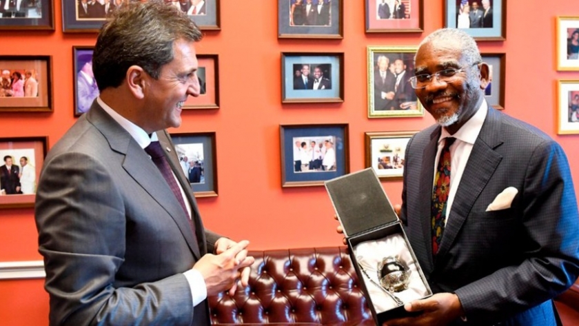 En su gira norteamericana, Massa se reunió con el presidente de la Comisión de Asuntos Exteriores de la Cámara de Representantes