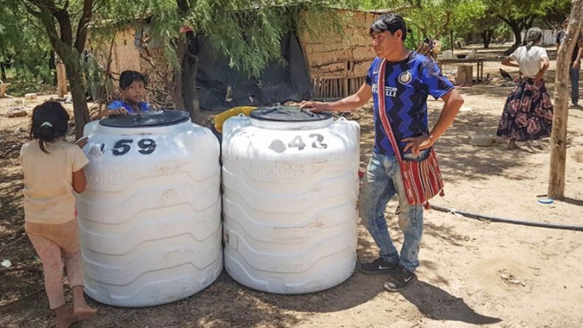 Entregan 750 tanques de agua en Orán, San Martín y Rivadavia