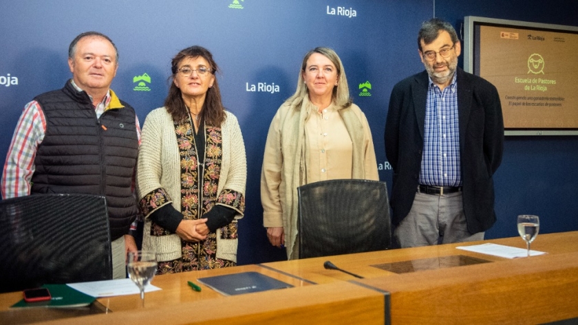 Brieva de Cameros acogerá el 3 y 4 de noviembre una jornada pionera de Escuelas de Pastores de España para debatir su papel en la construcción de una ganadería sostenible
