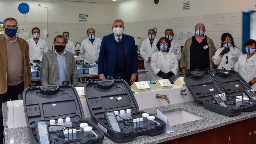Agua Potable de Jujuy S.E pone en funcionamiento su nuevo equipamiento y moderno laboratorio