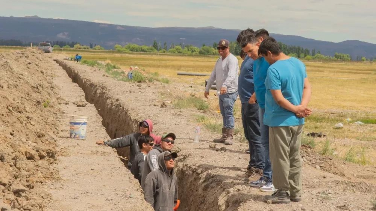 Sarmiento suma financiamiento para renovar su red de agua y ampliar la infraestructura eléctrica
