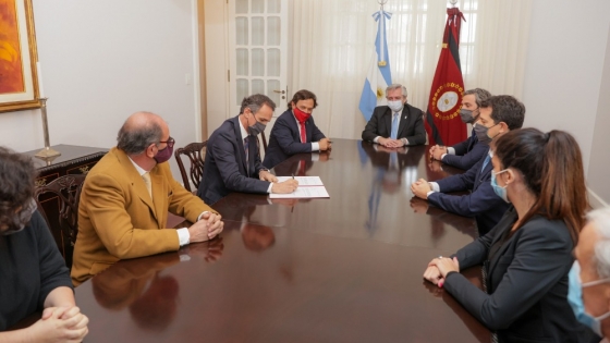 Junto a Alberto Fernández, Katopodis y Sáenz firmaron convenios para nuevas obras en Salta