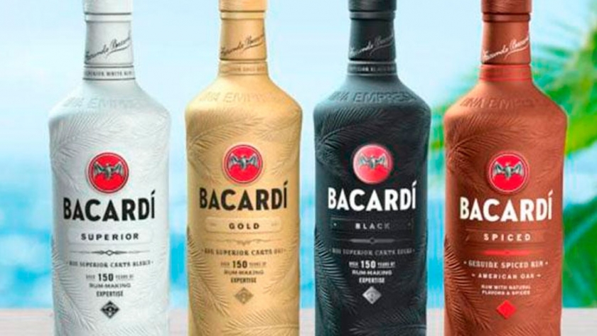 Bacardí presenta una botella de licor que se biodegradará en 18 meses