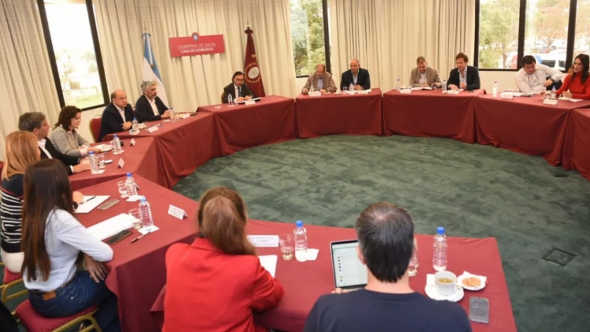 Gustavo Sáenz lideró una nueva reunión del gabinete provincial para definir prioridades estratégicas