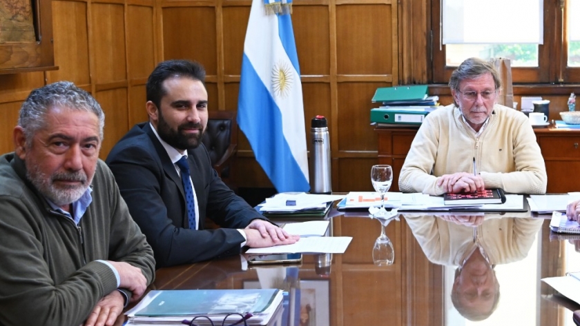 El ministro Cavaco se reunió con el Secretario de Agricultura, Ganadería y Pesca de la Nación