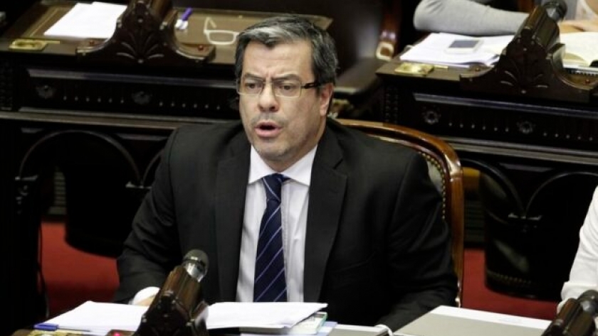 Martínez: «Debemos federalizar la agenda política y económica de la Argentina»