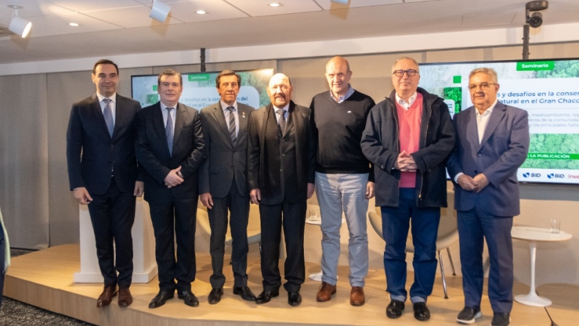 Con el eje puesto en el transporte y la obra pública, Passalacqua y gobernadores del Norte Grande se reunieron en Buenos Aires