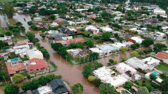 Por las inundaciones, movieron más de 2.000 metros cúbicos de tierra en María Susana