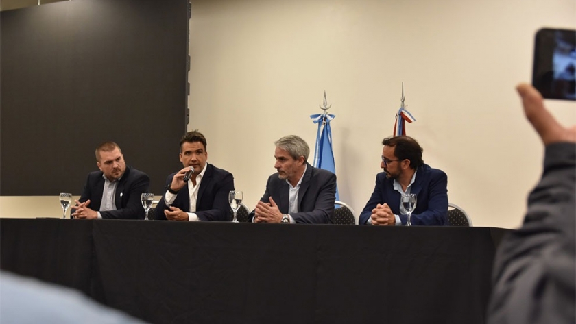 Licitan obra de provisión de agua potable para Villa San Isidro
