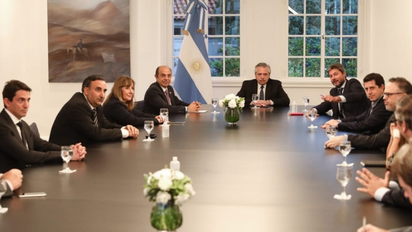 El Presidente recibió a las cámaras del sector turístico junto con el ministro Lammens