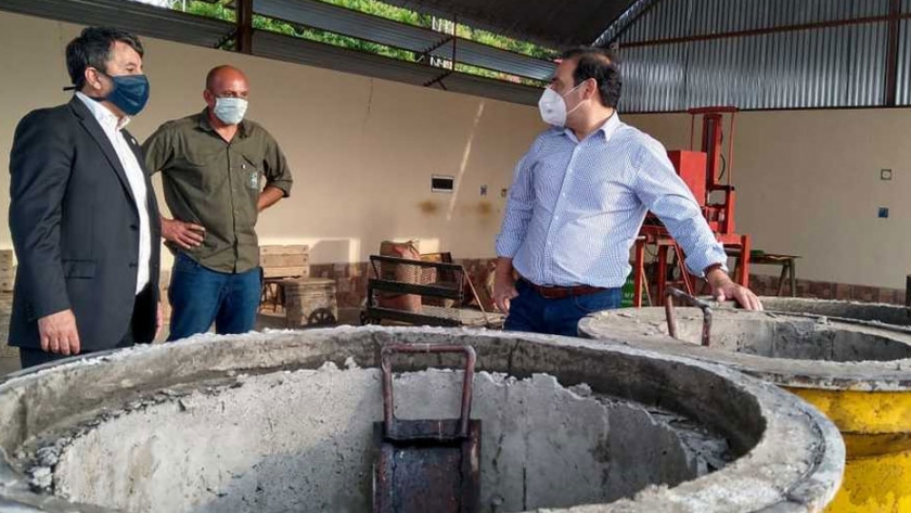 Valdés recorrió obras en Empedrado