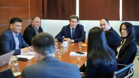 Misión francesa evalúa inversiones en energía, minería y agua en San Juan