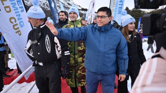 Claudio Vidal apuesta al turismo para potenciar Santa Cruz