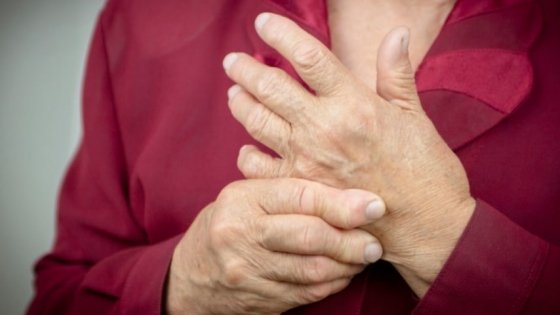 El Hospital Unzué impulsa la terapia ocupacional como tratamiento clave para la artritis reumatoidea