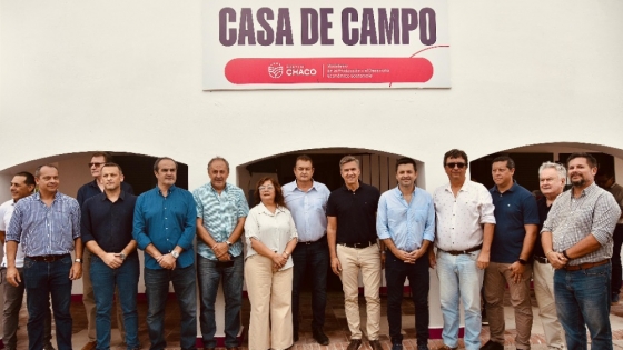 Zdero inauguró la puesta en valor de la Casa de Campo y fortaleció el vínculo con los productores del interior