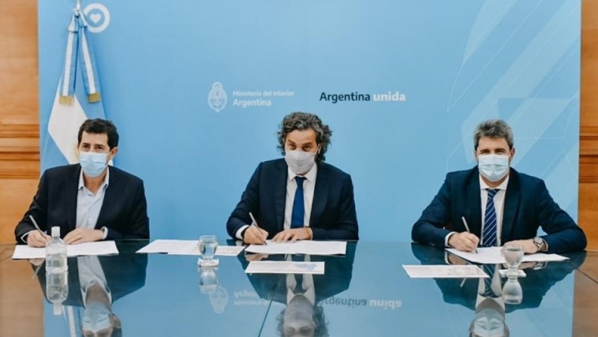 Uñac firmó un convenio por $700 millones para optimizar la conectividad de Calingasta, Iglesia, Jáchal y Valle Fértil
