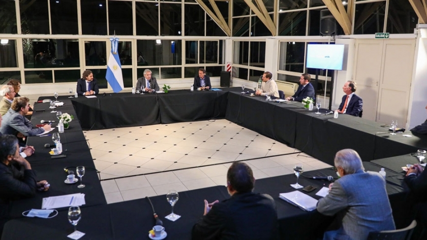 Coronavirus: el presidente Alberto Fernández se reunió con representantes del sector de la construcción