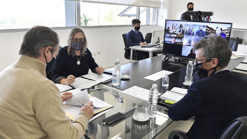 Provincia y Nación fortalecerán espacios de organizaciones y políticas de suelo urbano en todo el territorio entrerriano