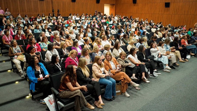 Las mujeres rurales siguen tejiendo redes