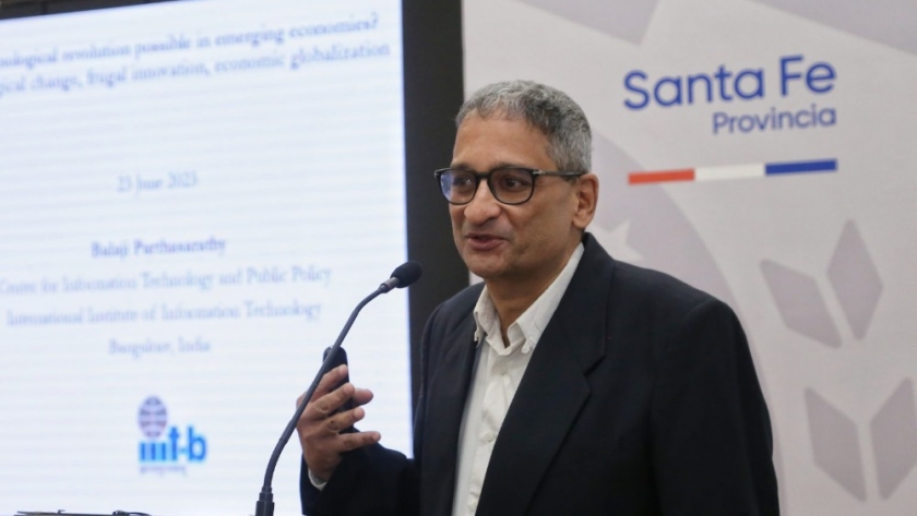 Inteligencia artificial e innovación: qué podemos aprender de India, principal socio comercial de Santa Fe