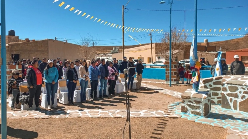 Jujuy acompaña a productores y adultos mayores de Santo Domingo
