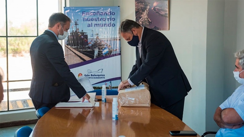 Se abrieron los sobres de la licitación para el dragado del puerto de Diamante