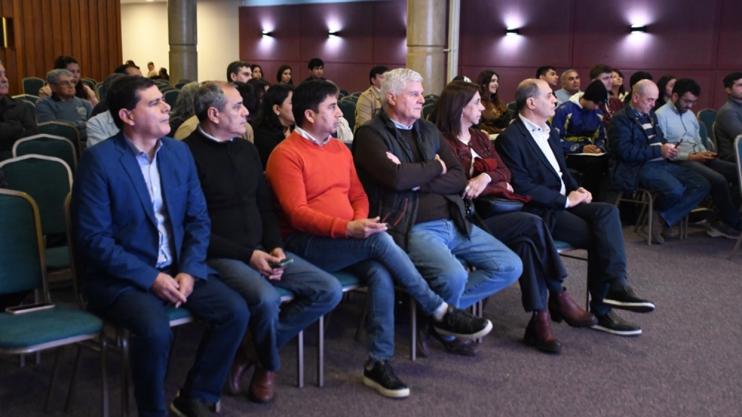 Santiago del Estero impulsa el cultivo de carinata como alternativa agrícola y energética