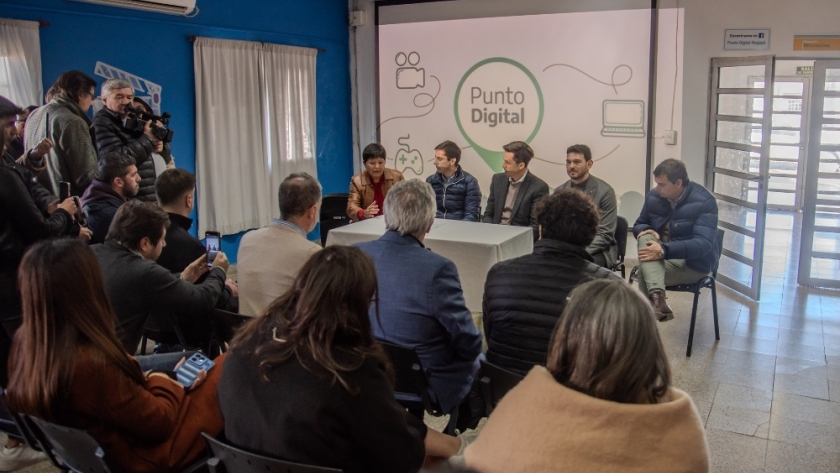 Entre Ríos moderniza el Punto Digital de Nogoyá e impulsa proyectos de innovación local