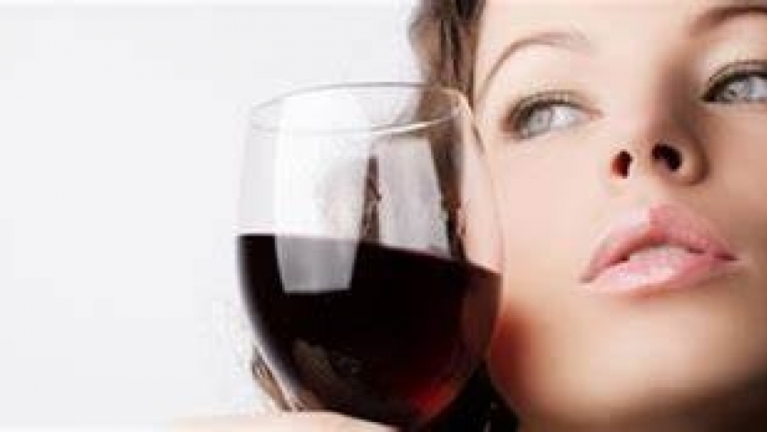 El vino sin alcohol y los increíbles beneficios que aporta a la piel según un estudio