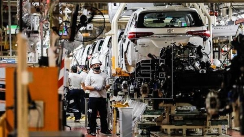 La industria continuó su recuperación en noviembre: creció 8,2% respecto a 2019 y creó más de 40.000 empleos