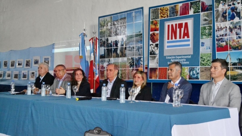 La Ing. Fuentes participó de la asunción de los directores del INTA