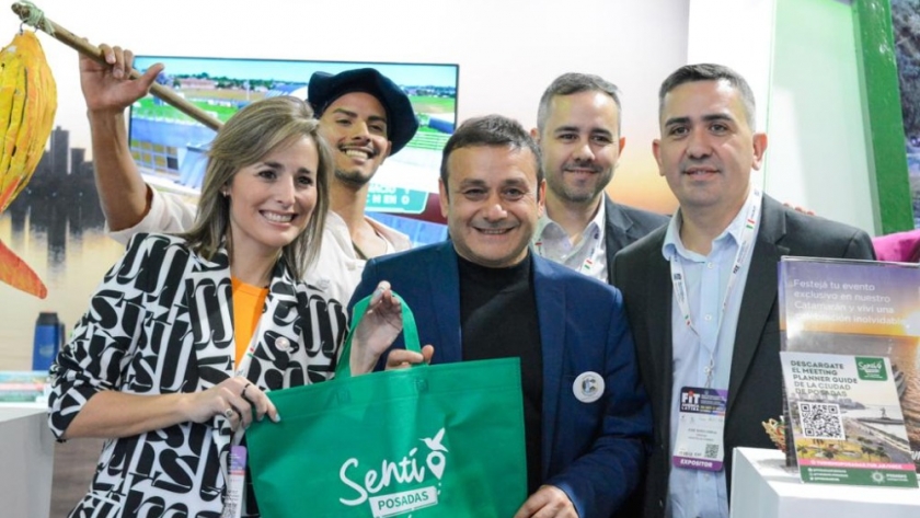 Herrera Ahuad acompañó la apertura del stand de Misiones en la Feria Internacional De Turismo