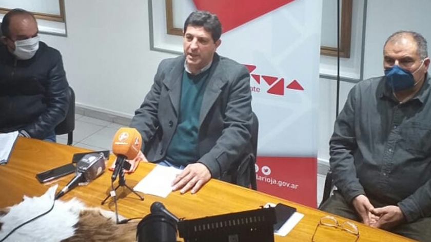 Anuncian asistencia a pequeños productores y plan de sanidad apícola