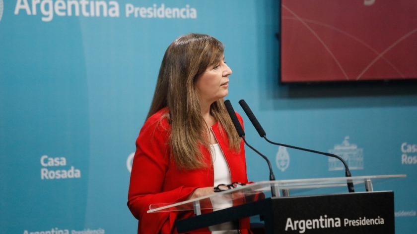 Gabriela Cerruti: “El programa económico fue ratificado y sigue su rumbo”