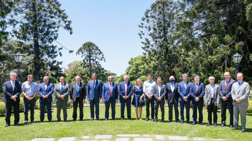 El Gobernador Melella participó de una reunión de trabajo con el Presidente Fernández