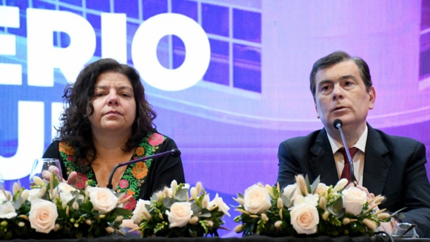 El gobernador y la ministra Vizzotti inauguraron el nuevo edificio de Salud en Santiago del Estero